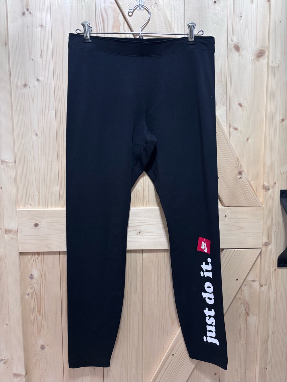 Nike Black Women’s Leggings with White "just do it." Side Print and Red Tab, NEW